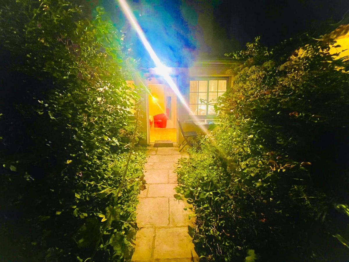 La Petite Maison Dans La Croix Rousse Lyon Luaran gambar